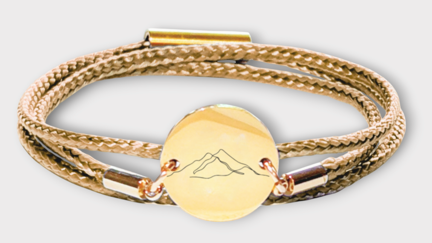 Berge Gold Trachtenarmband mit Magnetverschluss