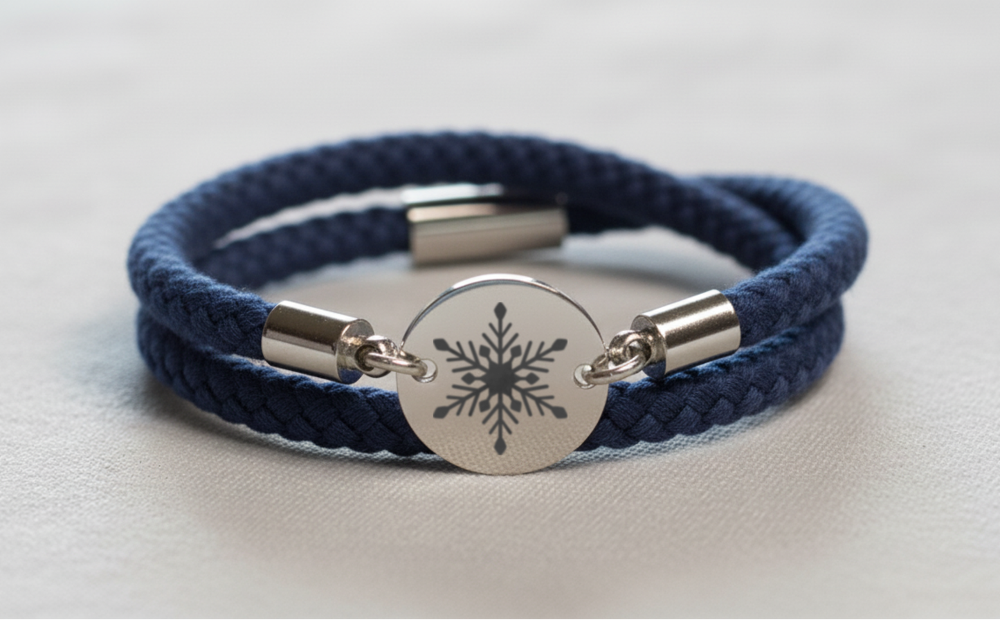 Schneeflocke Winterarmband mit Magnetverschluss