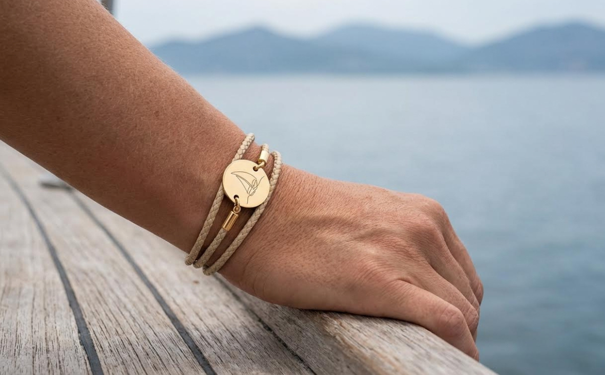 Armband Segelboot Gold Dünn, Magnetverschluss